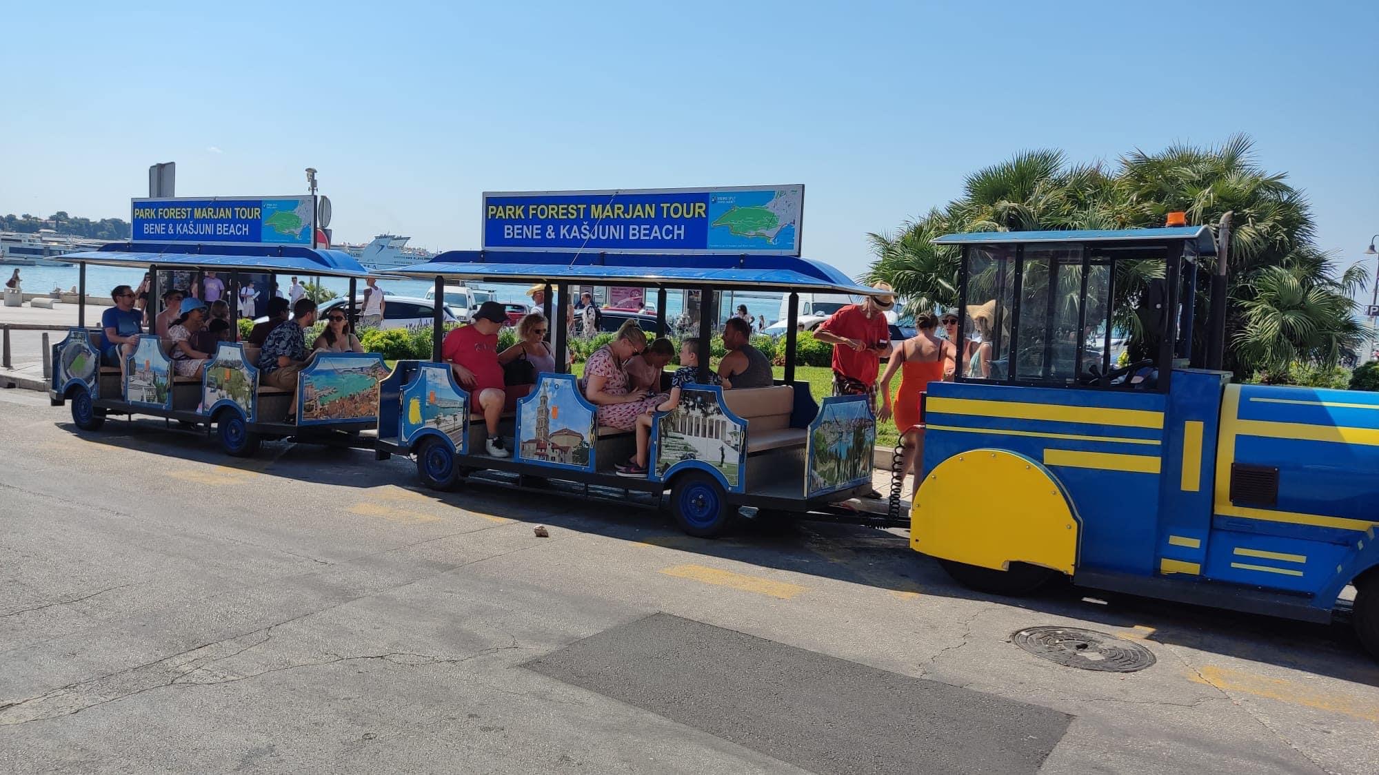 0B735AFC-6E91-49CD-A515-FD9D37270EA3